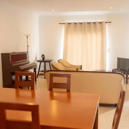 Casa Do Cedro * Vila Franca do Campo